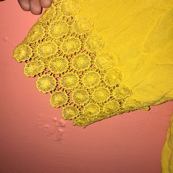 Blouse - Picture 3 of 3